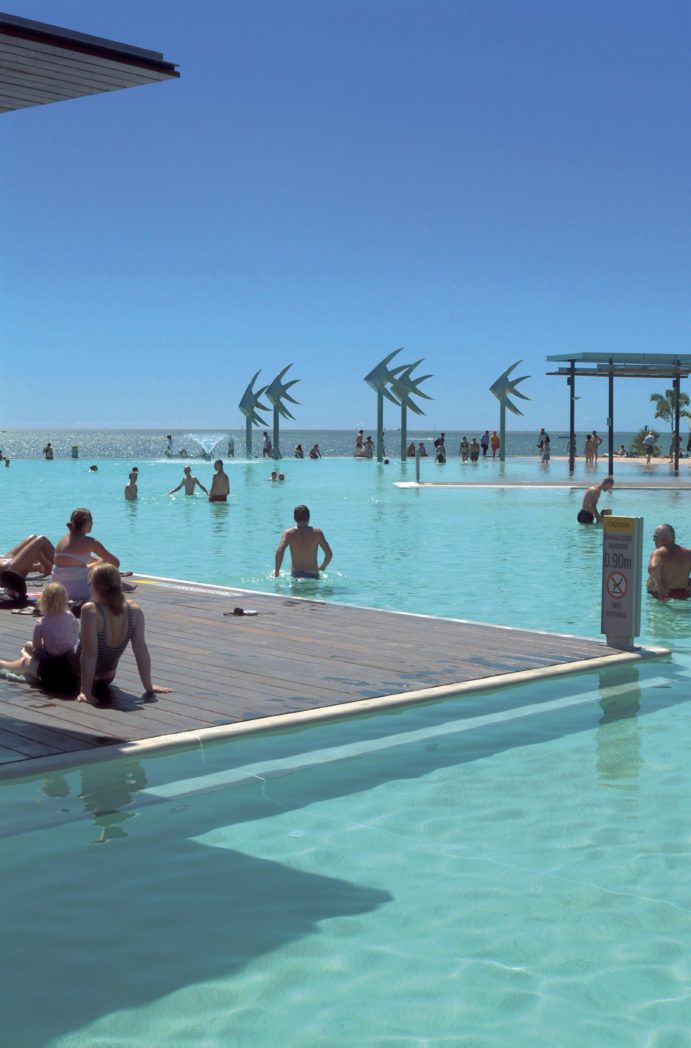 10 Free Swimming Pools Water Parks In Queensland Queensland