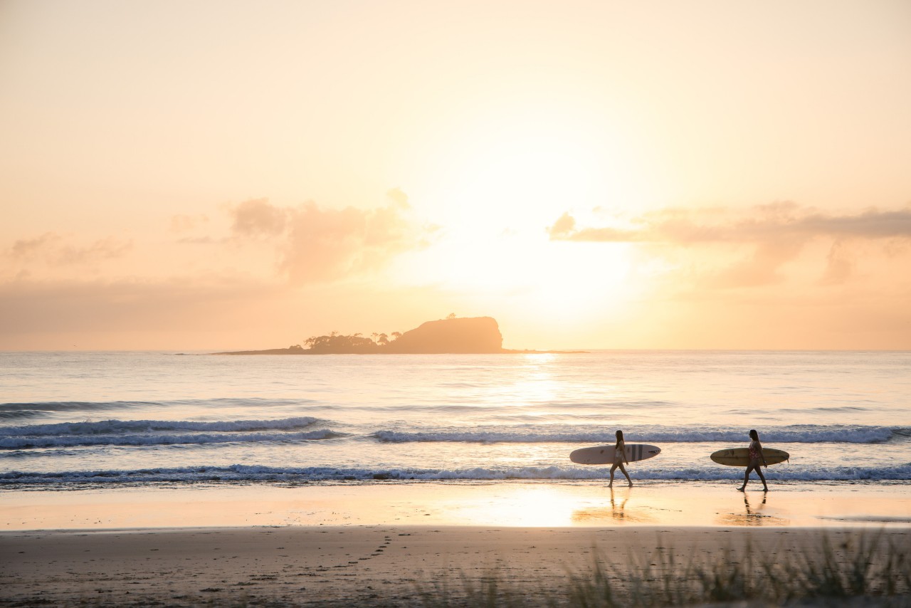 Surfing Endless Stoke Best Queensland Surf Spots Queensland