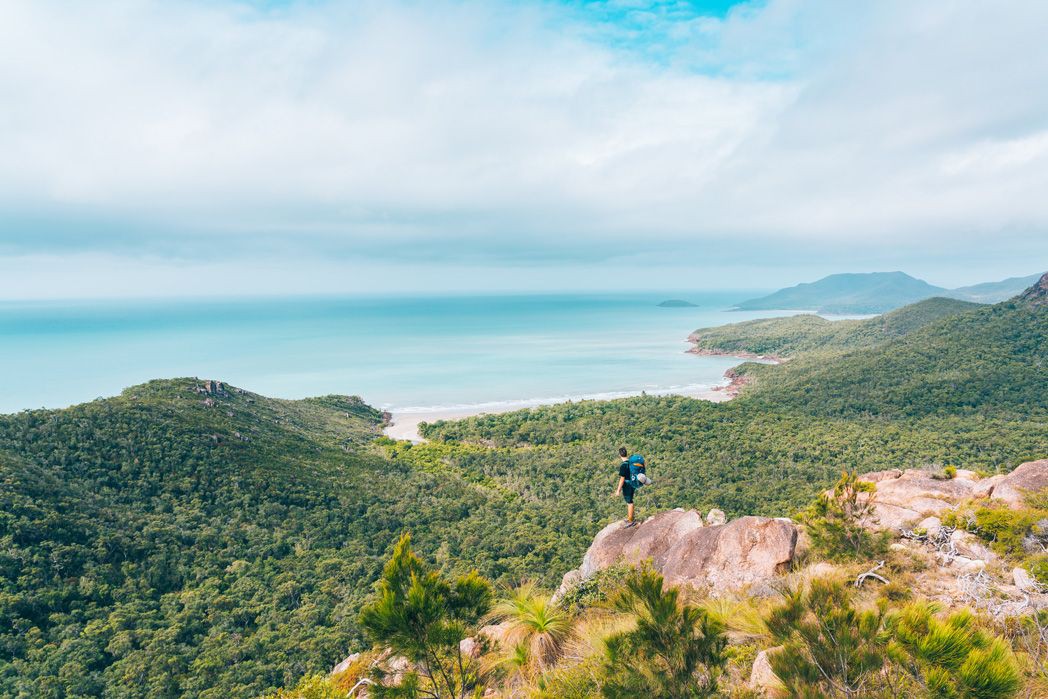 hiking tours queensland
