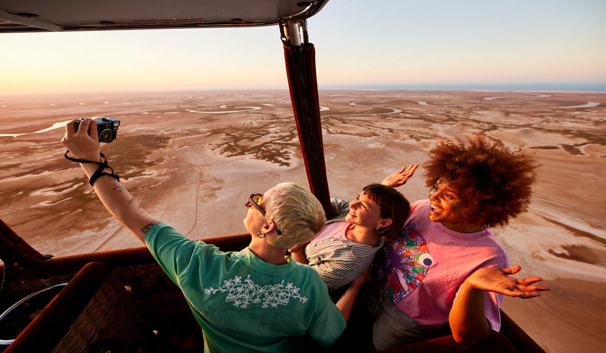 Balloon Aloft Burketown | hot air balloon queensland