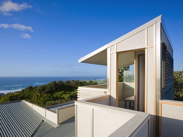 Aquila Beach House North Stradbroke Island | family holiday houses Queensland Aquila Beach House North Stradbroke Island | family holiday houses Queensland