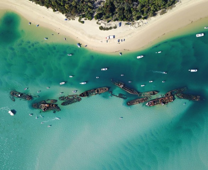 Shipwrecks in the ocean off Moreton Island