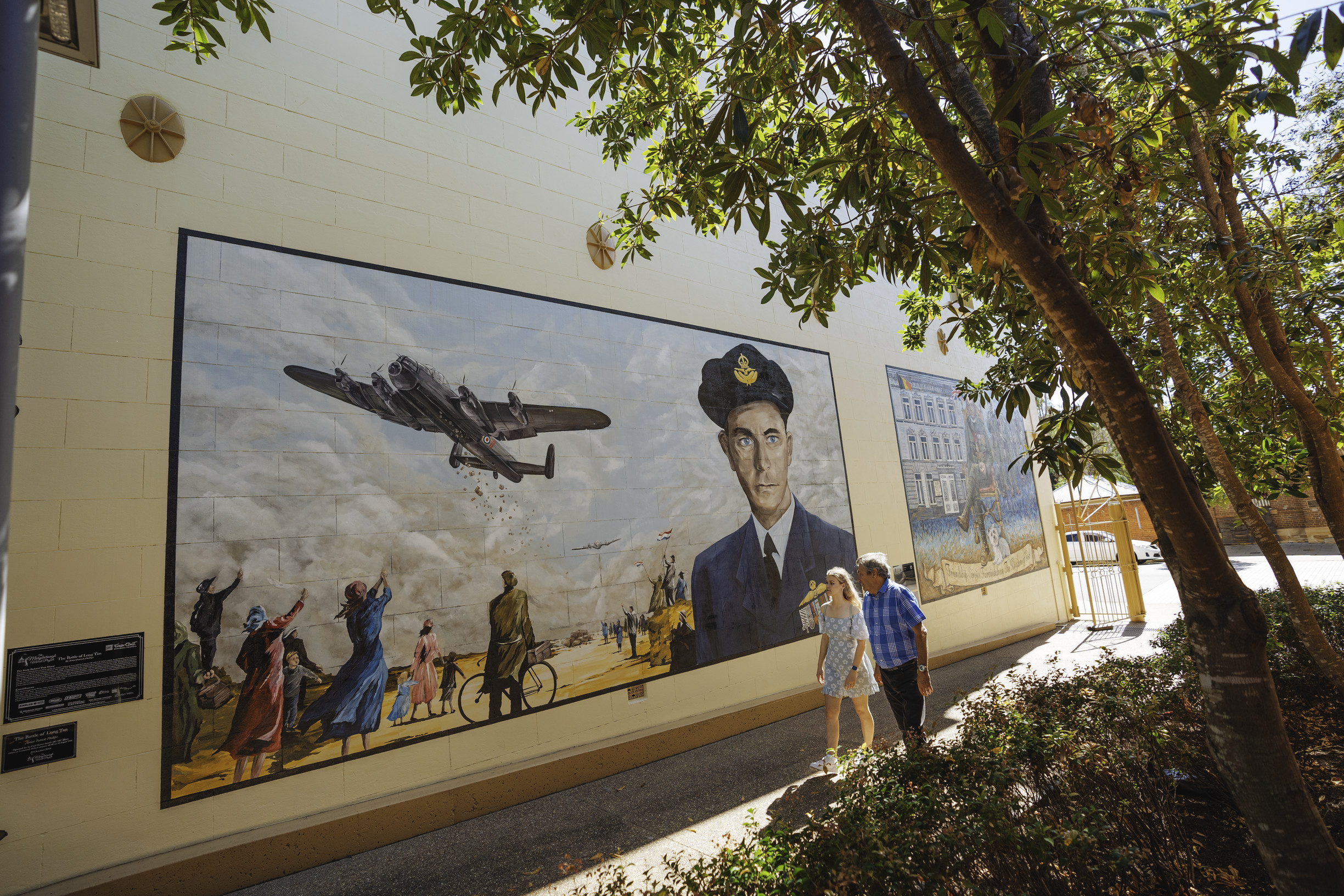 Frank Lawrence mural outside the Military and Colonial Museum | Brisbane to Hervey Bay