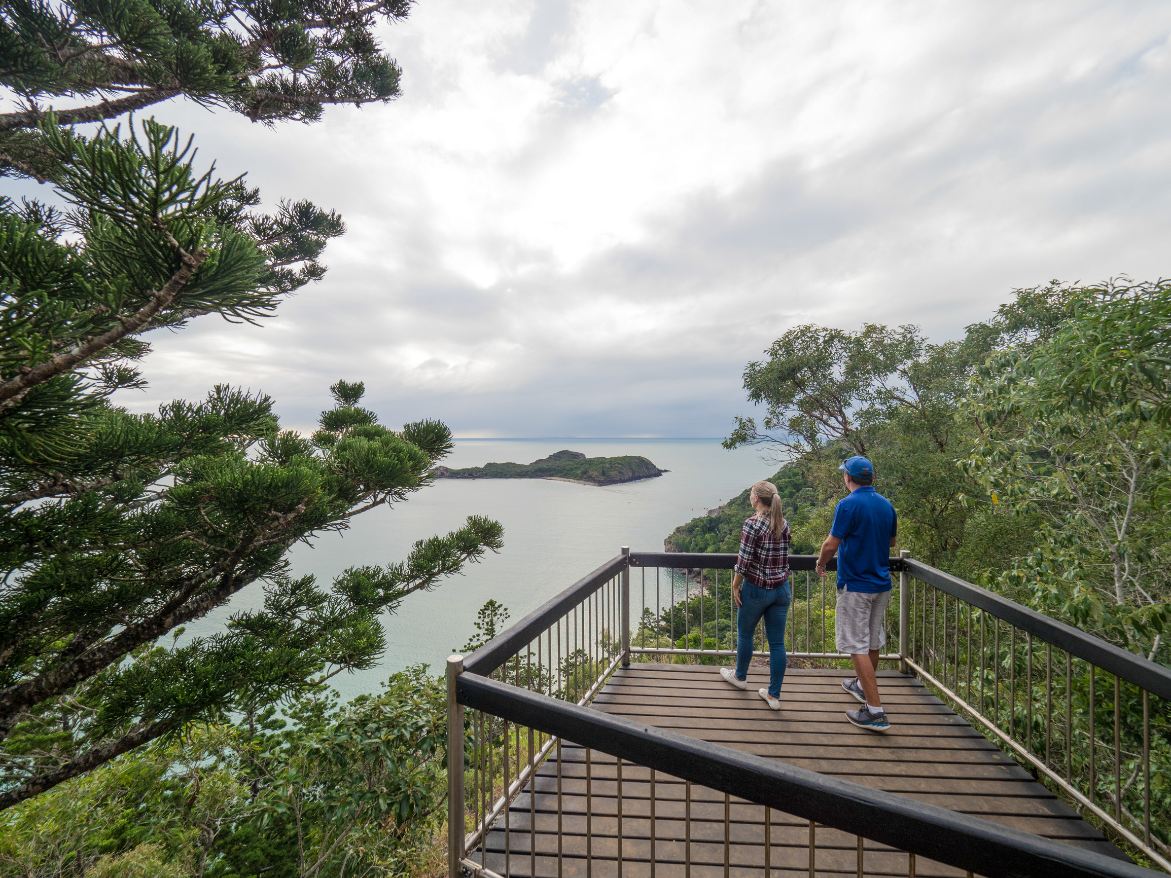Andrews Point track Cape Hillsborough | 48 hours Cape Hillsborough Andrews Point track Cape Hillsborough | 48 hours Cape Hillsborough