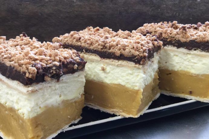 Blackbutt Bakery | Brisbane to Hervey Bay