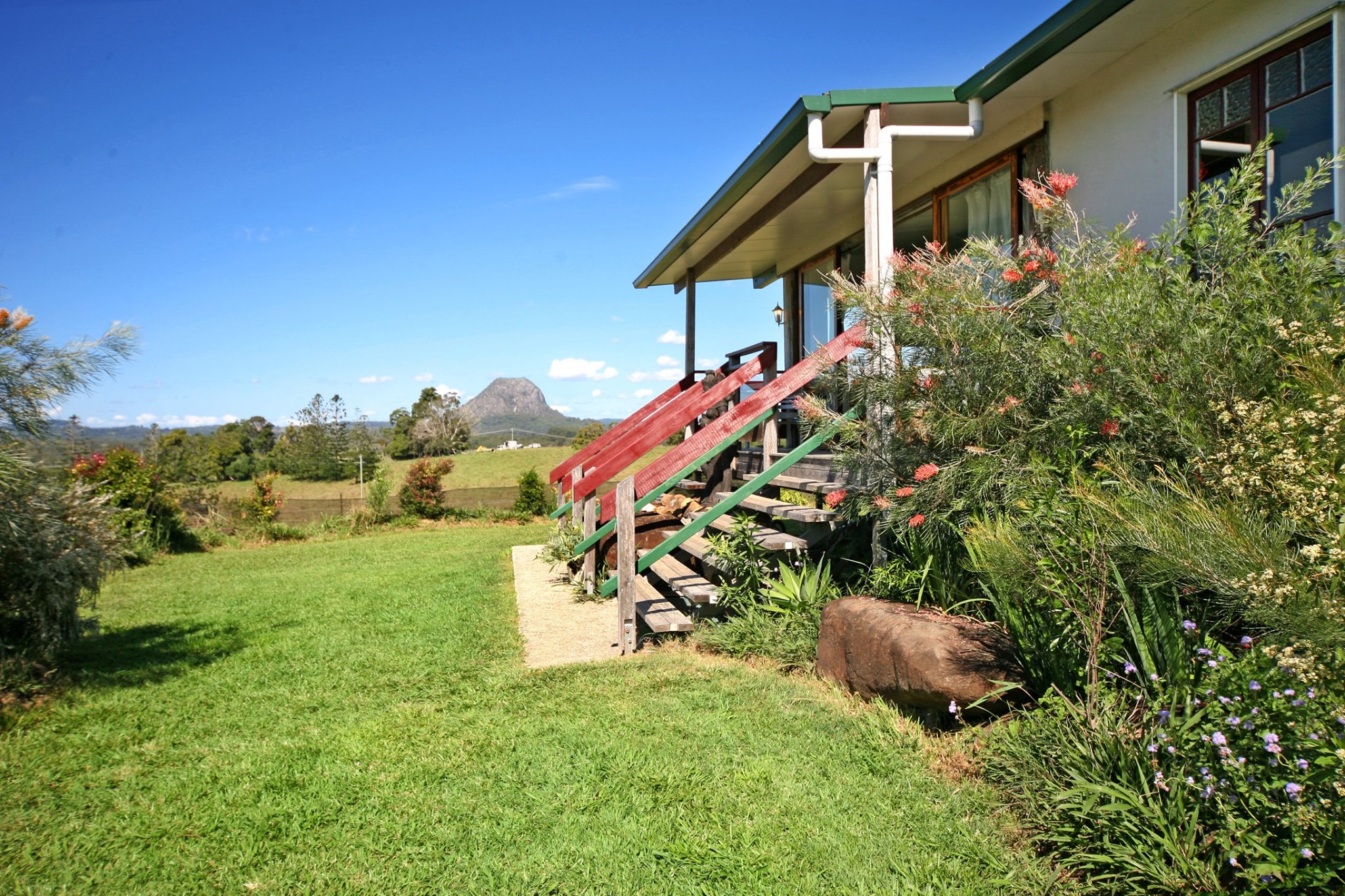 Noosa Avalon Cottages | sunshine coast hinterland accommodation Noosa Avalon Cottages | sunshine coast hinterland accommodation