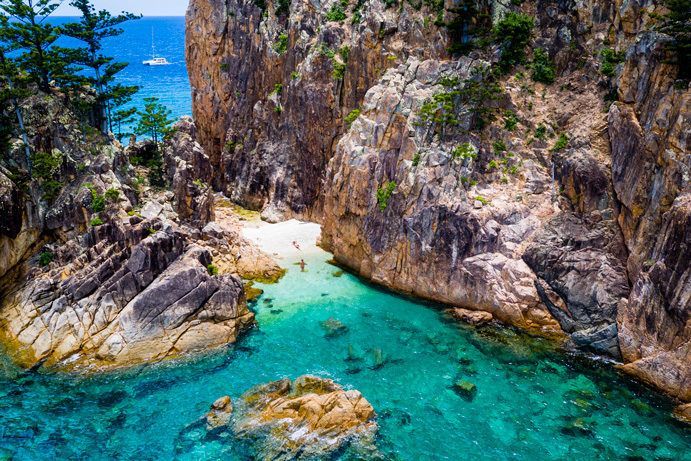 Blue Pearl Bay Whitsundays | why visit Hayman Island