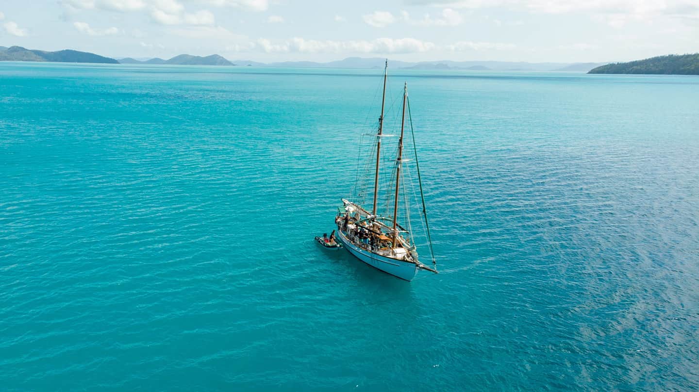 Providence Sailing charter cruise Whitsundays | Great Barrier Reef luxury Providence Sailing charter cruise Whitsundays | Great Barrier Reef luxury