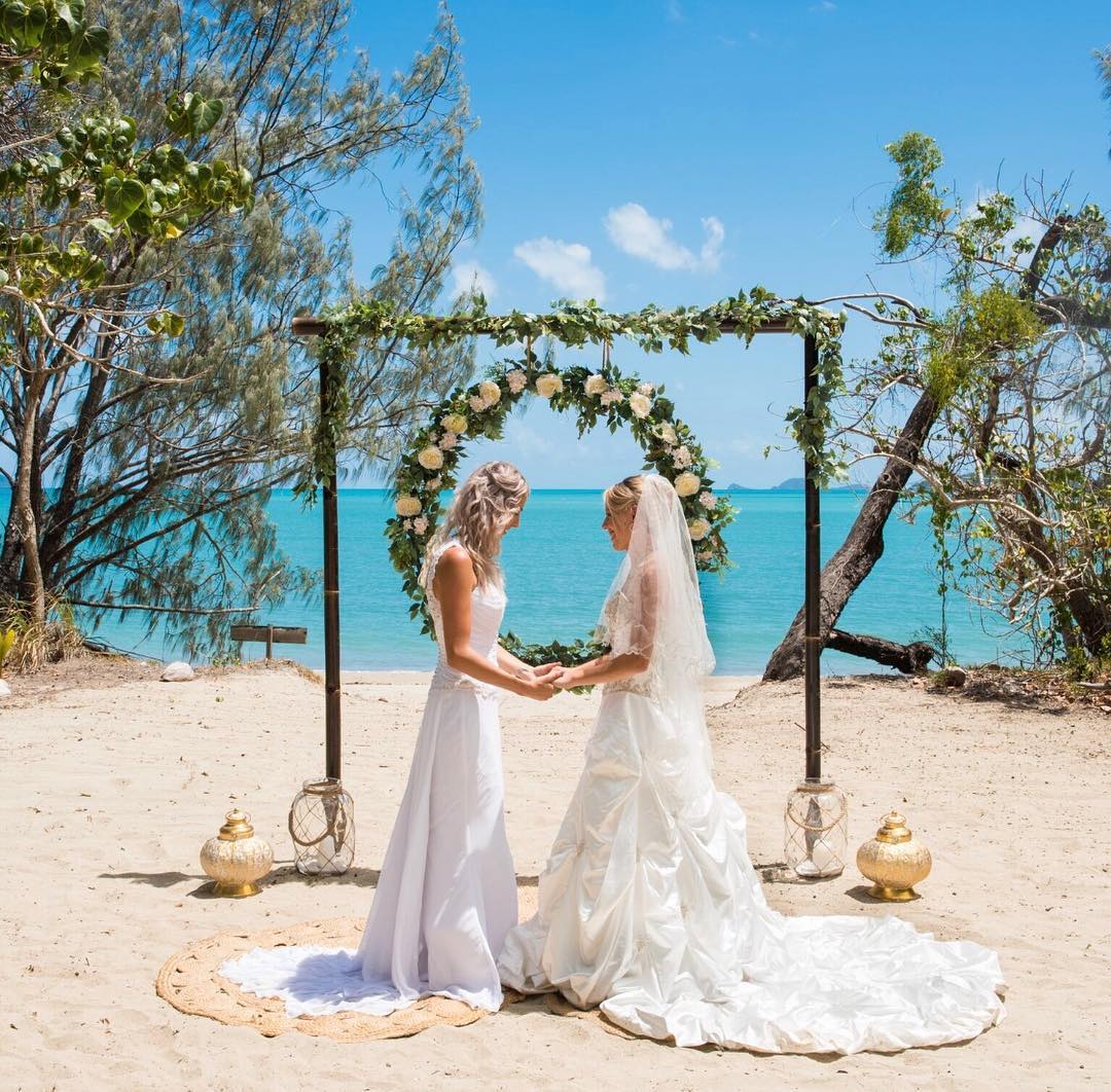 Paradise Cove Whitsundays wedding | Beach wedding venues Queensland Paradise Cove Whitsundays wedding | Beach wedding venues Queensland