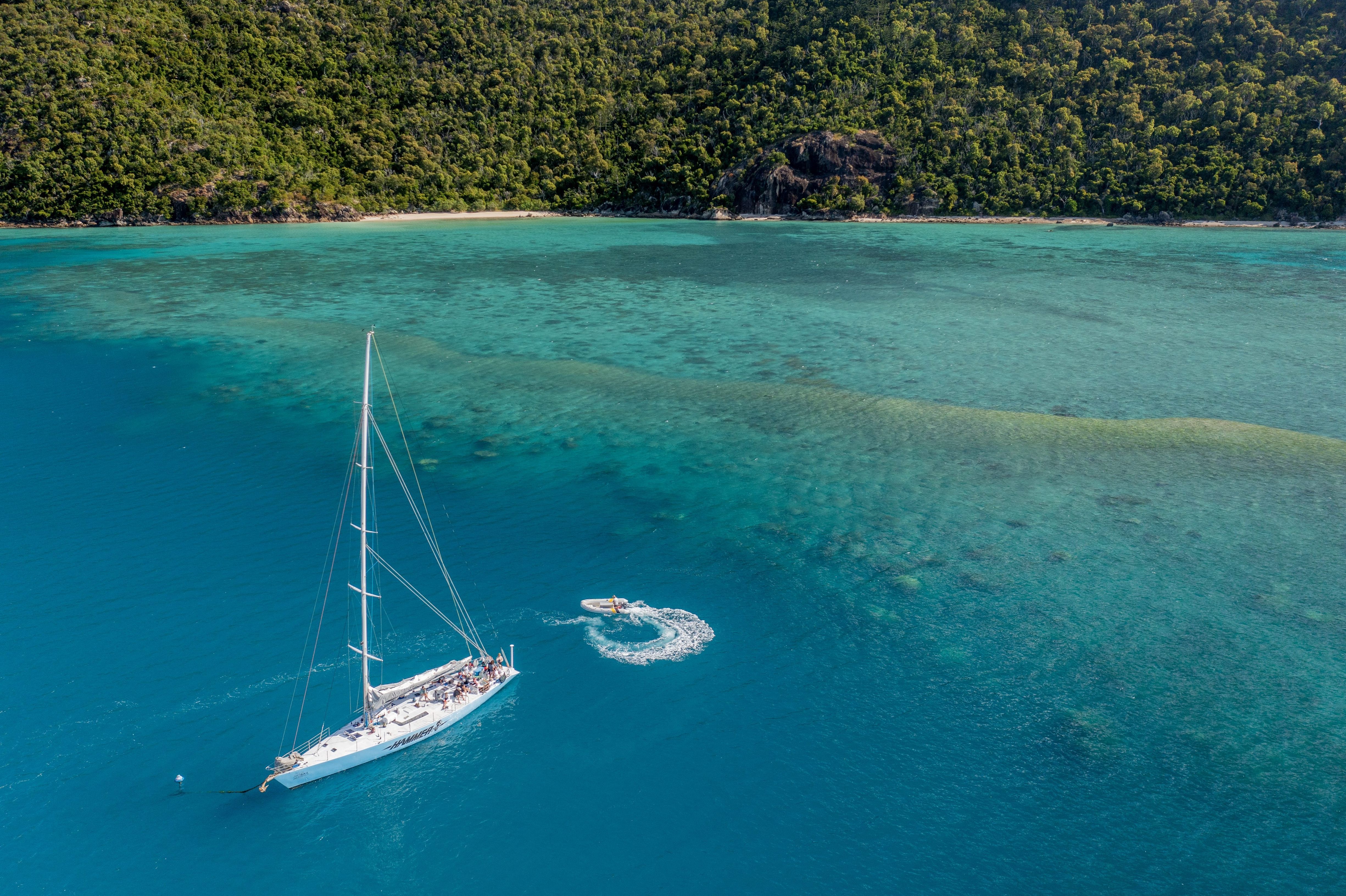 Prosail Whitsundays tour floats in the water of Whitsundays Island National Park Prosail Whitsundays tour floats in the water of Whitsundays Island National Park