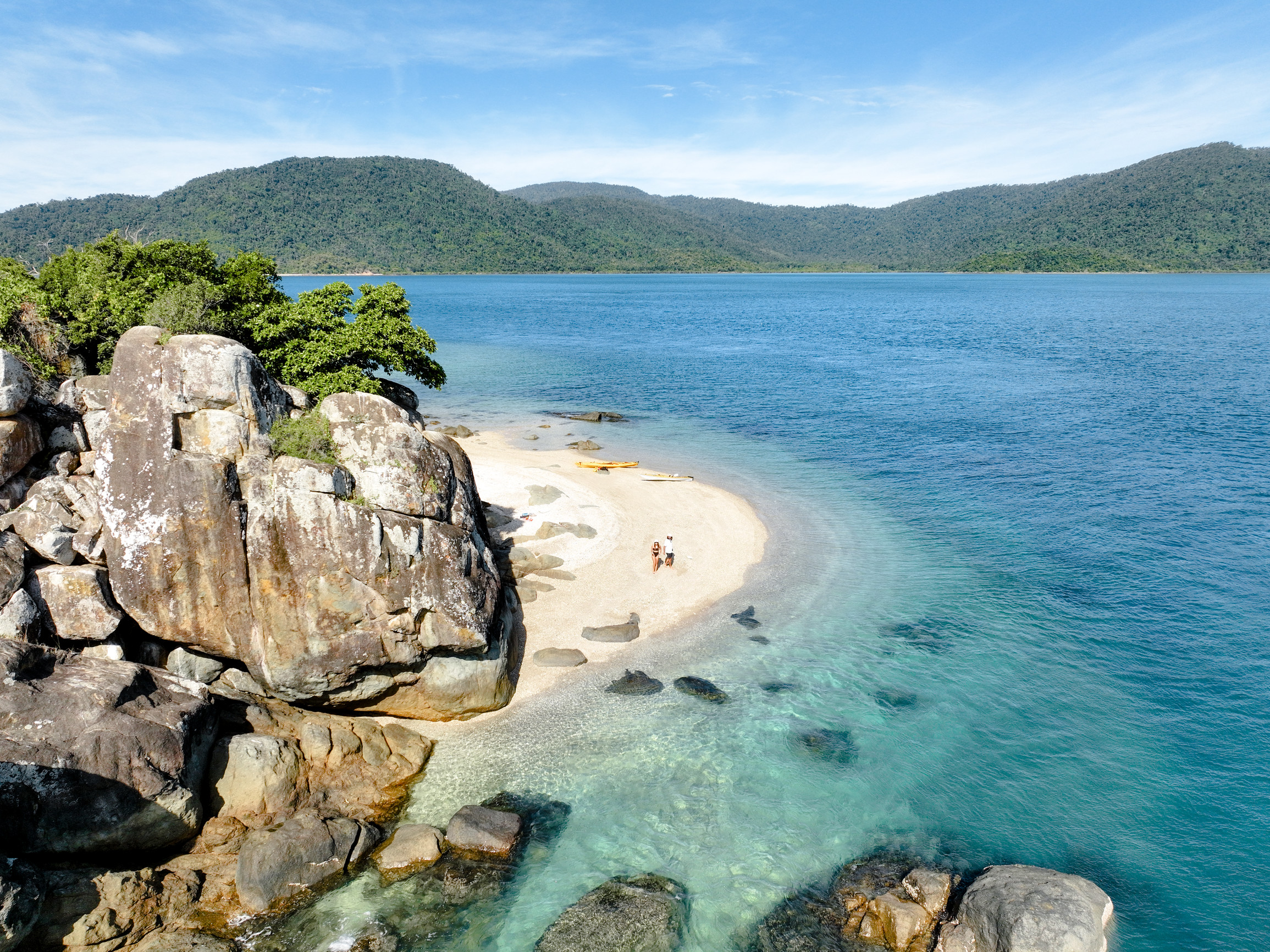 Kayak to islands on Salty Dog Sea Kayaking Half Day Inner Island Turtle Tour | six days whitsundays Kayak to islands on Salty Dog Sea Kayaking Half Day Inner Island Turtle Tour | six days whitsundays