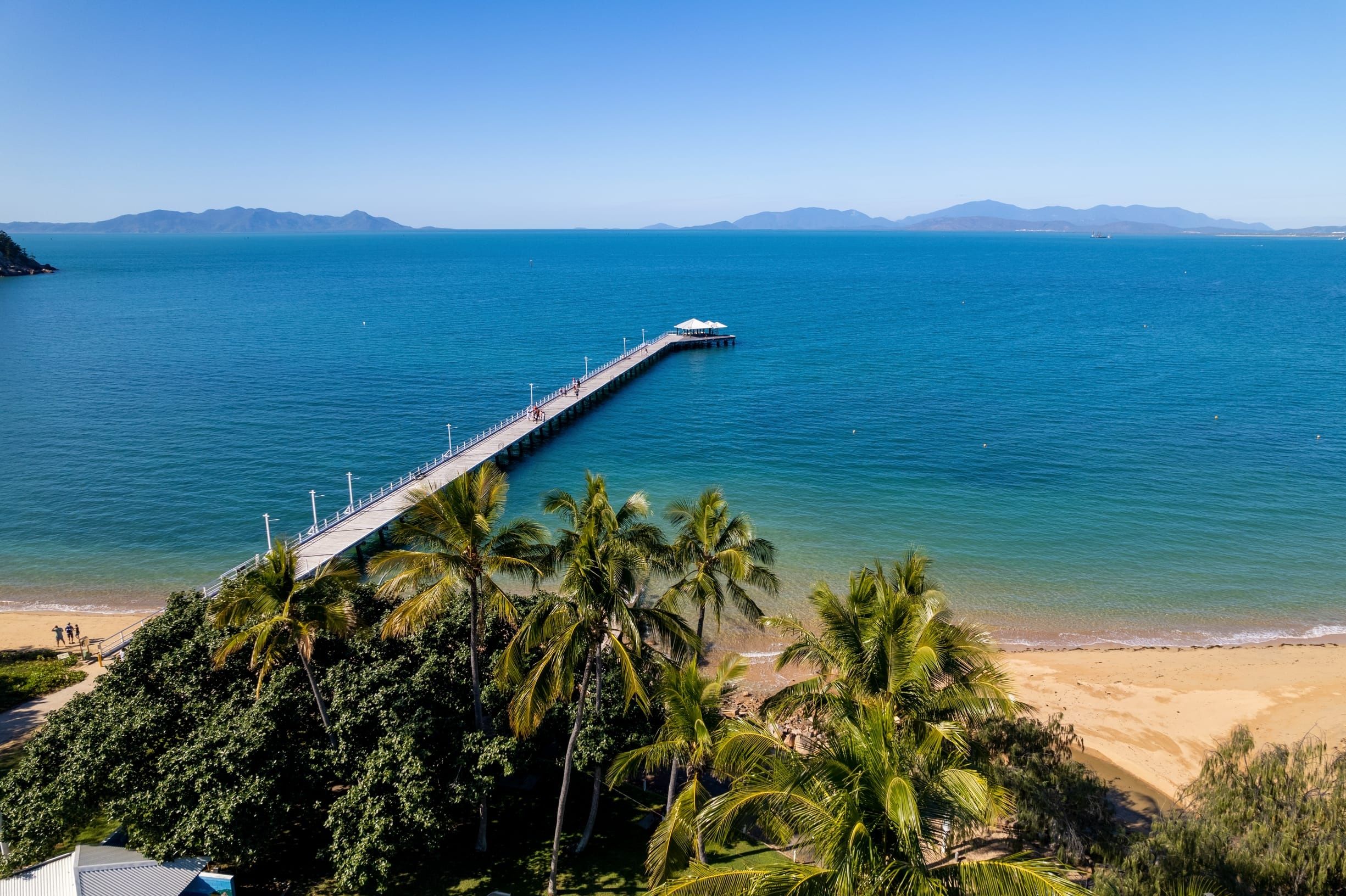 View of the jetty that runs out into the bay at Magnetic Island View of the jetty that runs out into the bay at Magnetic Island