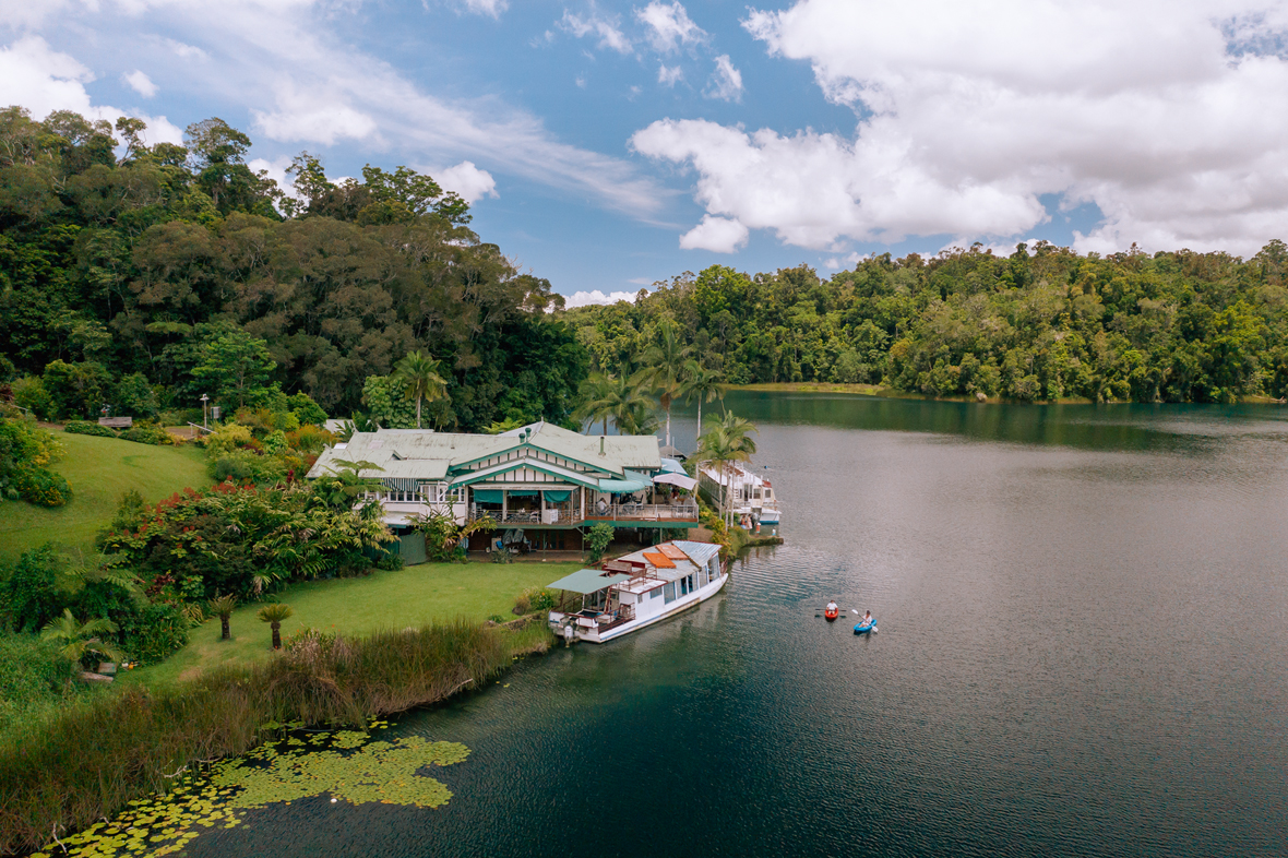 Lake Barrine Atherton Tablelands | Queensland freshwater lakes Lake Barrine Atherton Tablelands | Queensland freshwater lakes