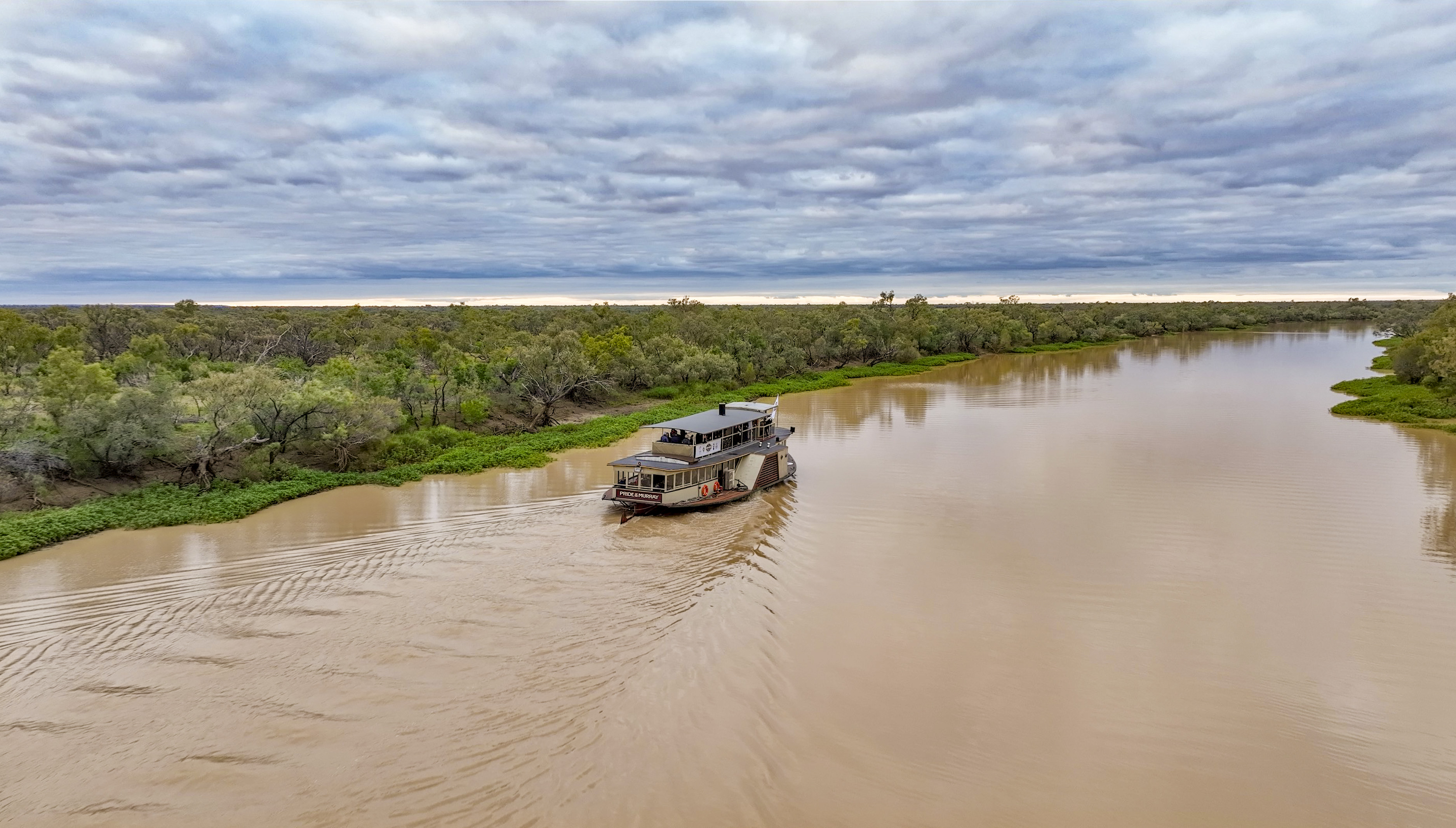 Starlight's Cruise Experience, Outback Pioneers | Four day Longreach itinerary Starlight's Cruise Experience, Outback Pioneers | Four day Longreach itinerary