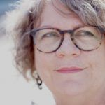 Liz	 Bond